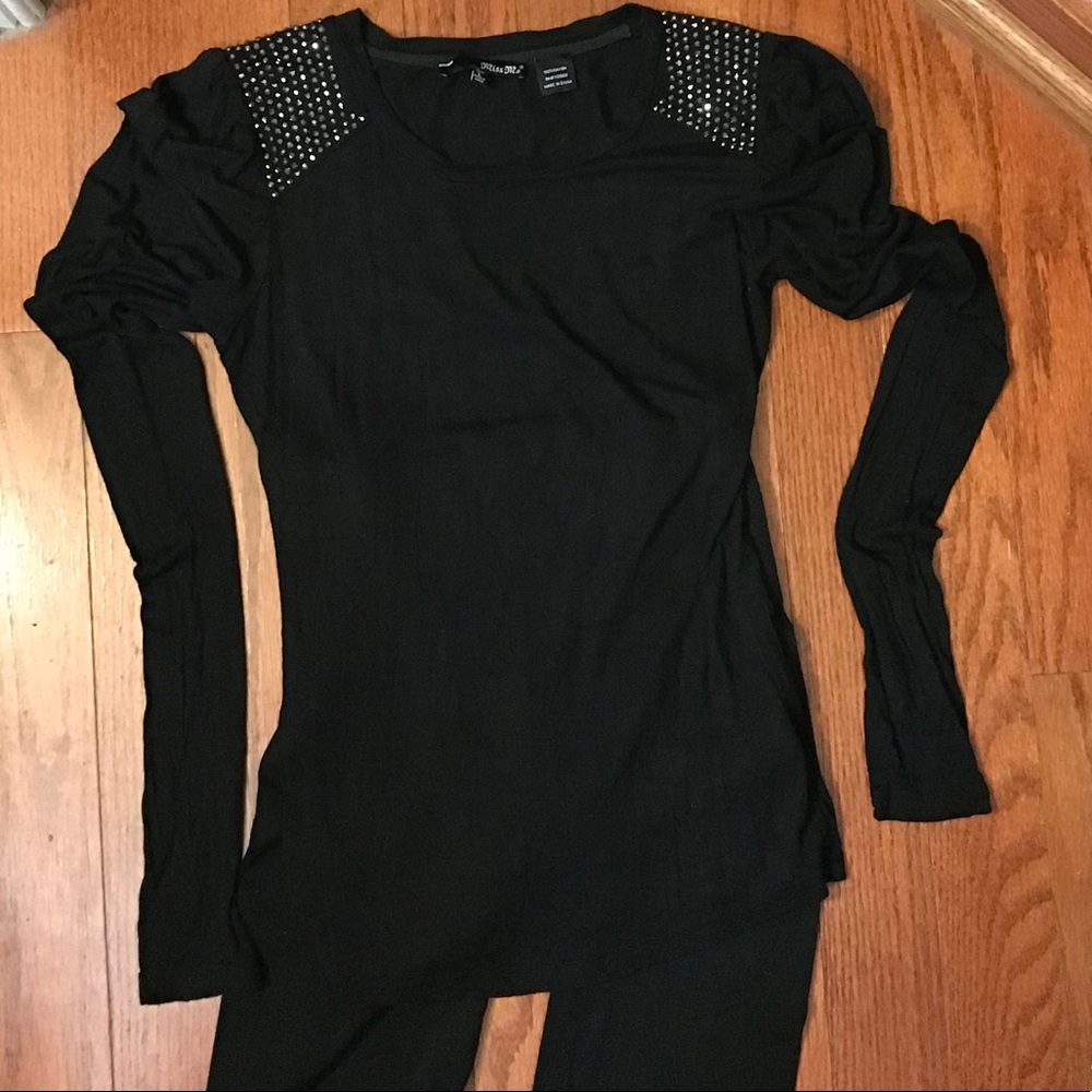 MISS ME Long Sleeved Top.